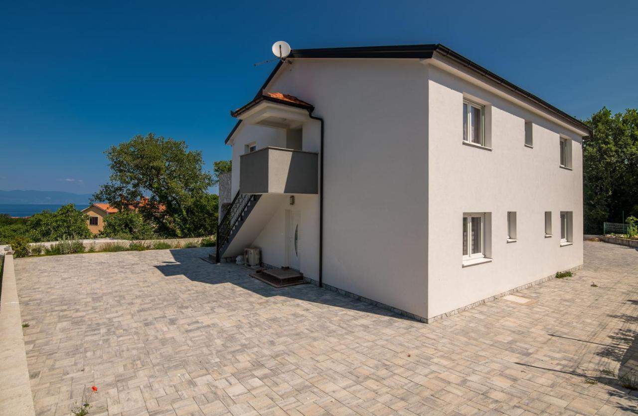 Apartment Diva Sveti Vid-Miholjice Luaran gambar